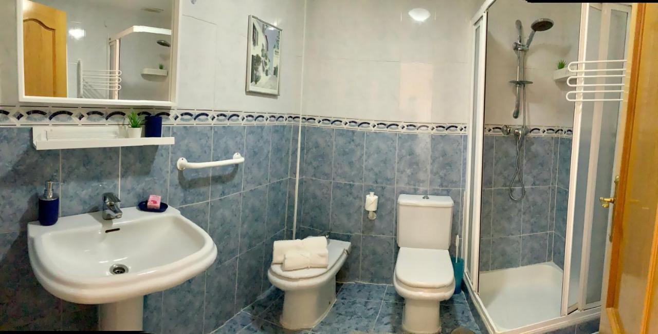 Apartamento De 2 Dormitorios, Gran Terraza, Vistas Al Mar Cerca Playa Carvajal Benalmadena Exterior photo