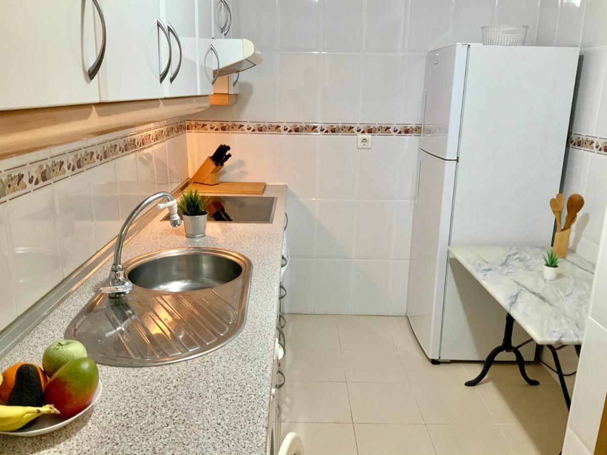 Apartamento De 2 Dormitorios, Gran Terraza, Vistas Al Mar Cerca Playa Carvajal Benalmadena Exterior photo